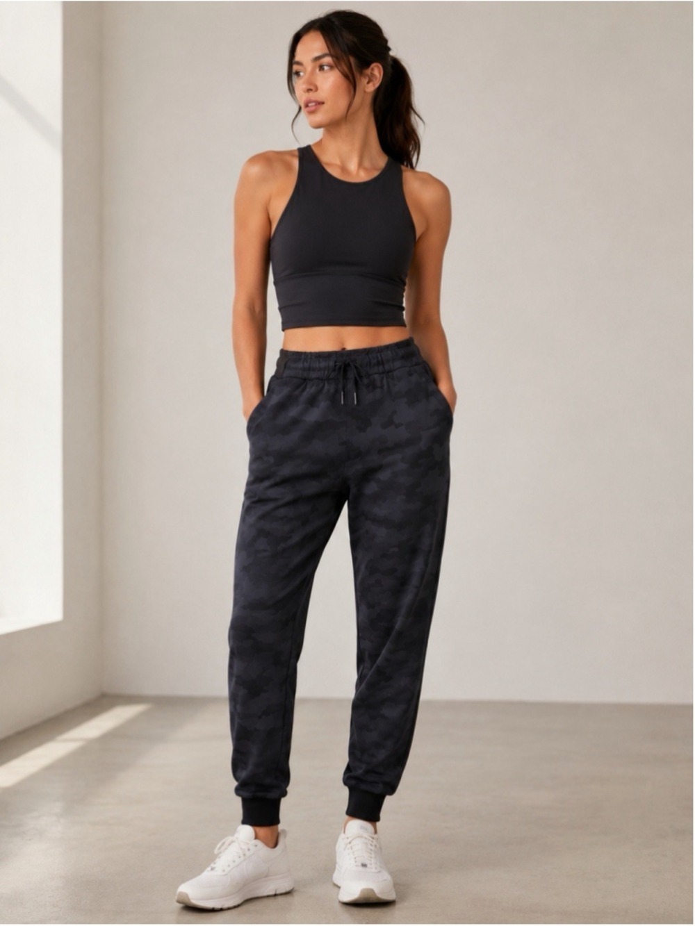 Lululemon Jogger Womens 6 Black Heritage Camo Ready to Rulu High-Rise Training